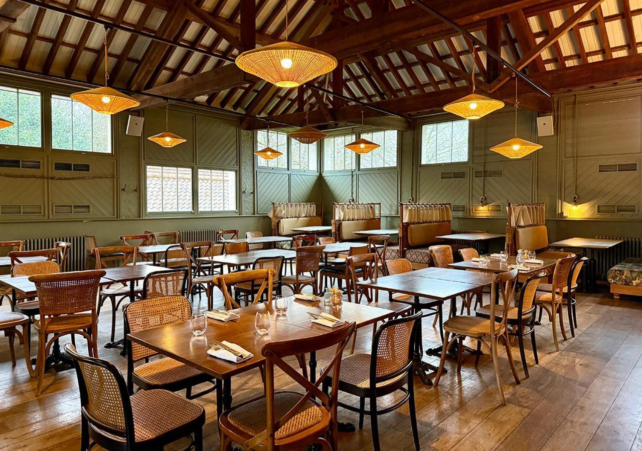 The Ridings At Theobalds Park Hotel Goff's Oak ภายนอก รูปภาพ