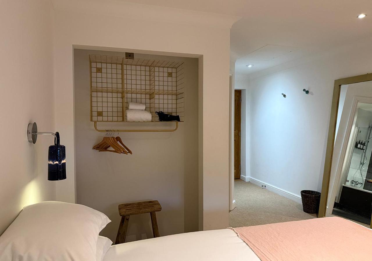 The Ridings At Theobalds Park Hotel Goff's Oak ภายนอก รูปภาพ